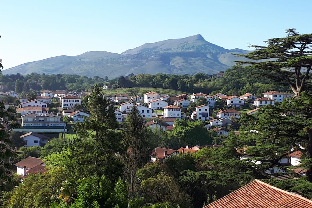 Vue imprenable sur La Rhune