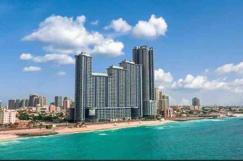Fantastic 2 BHK with amazing sea view