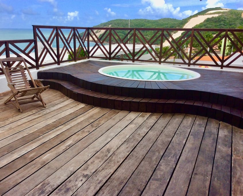 Varanda superior com Jacuzzi