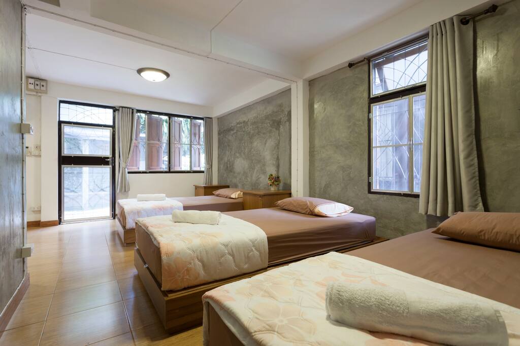 Single Bed per 1 person