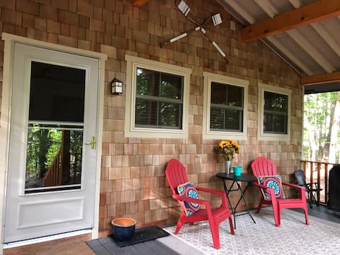 The CABINette Getaway in Lake Naomi