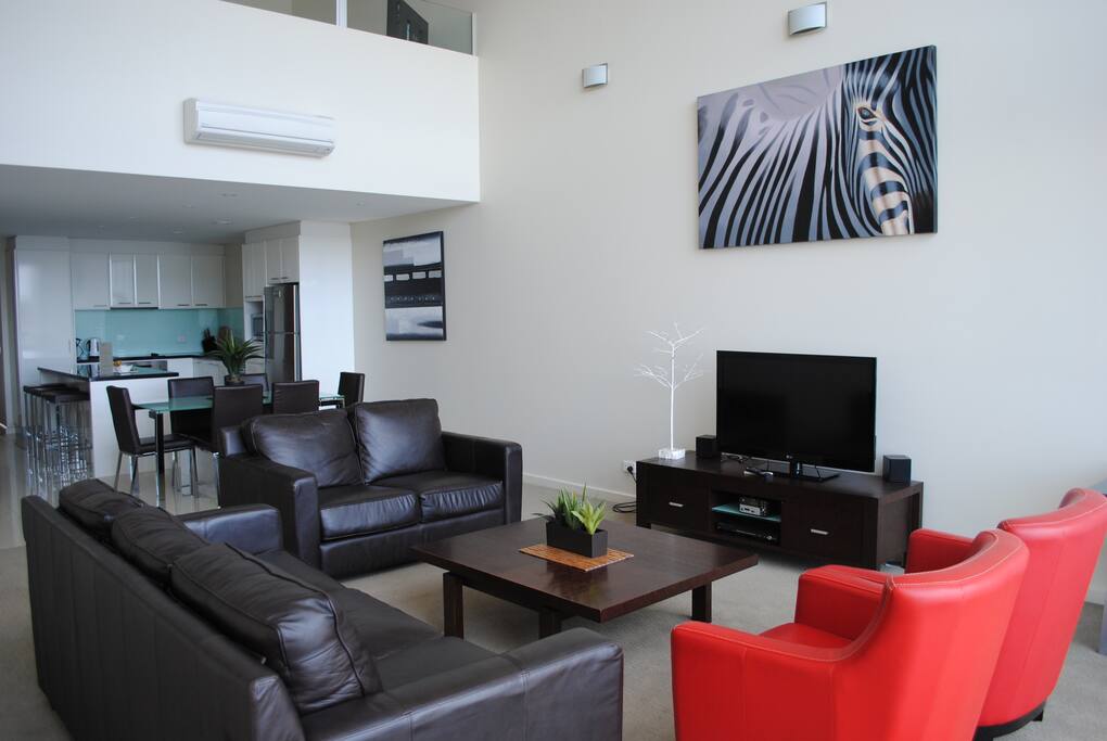 Spacious Lounge Room with TV, DVD and Free WIFI
