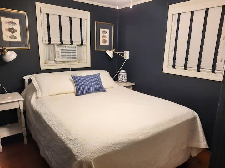 Malkia Size Super Comfy Pillow juu godoro na 100% Pamba Bedding na Super Comfy Ralph Lauren Pillows na Comforter!