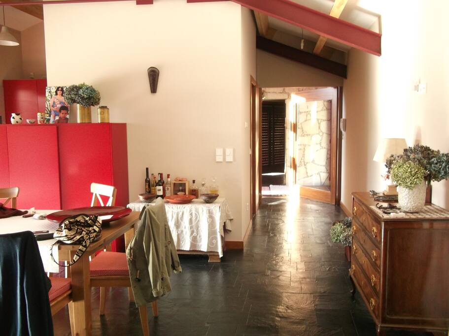 Vista sala e hall