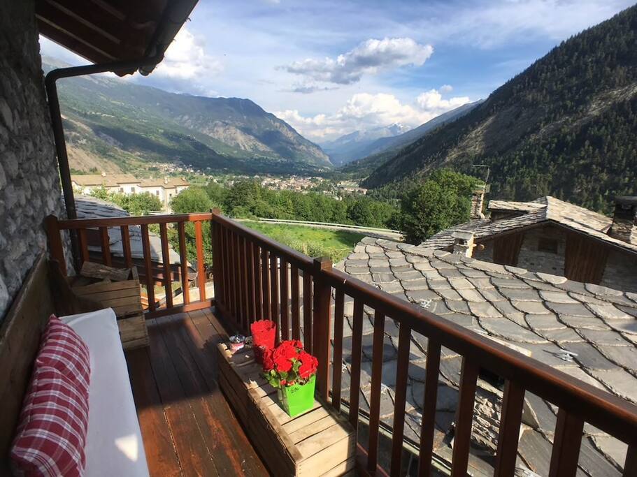 " Drinking our morning coffee on the balcony was unbelievable " ( Irit and Amit, July 2018).