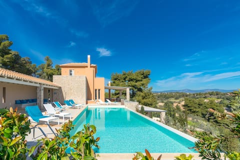 Villa Emmelia & Guesthouse Amazing View with Pool