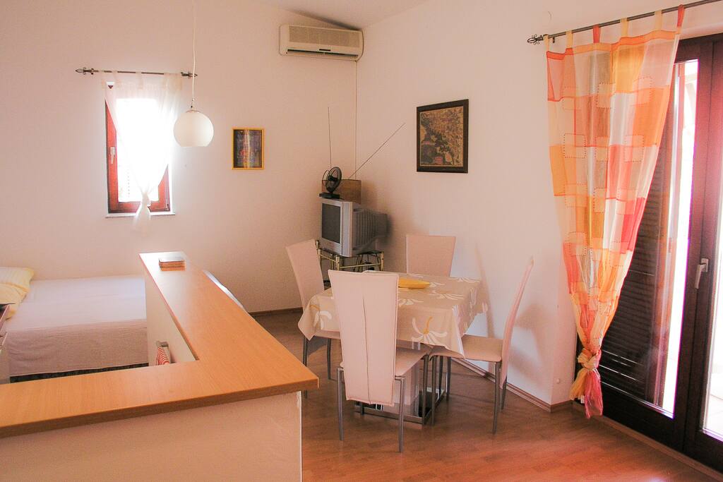 Living room, another view