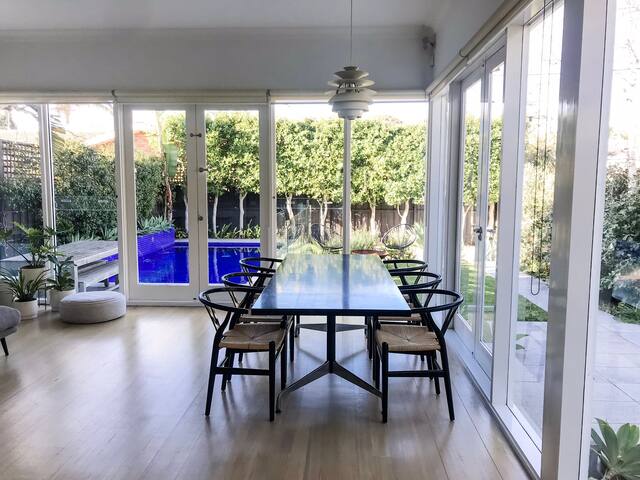 Stylish Brighton beachside home with pool gallery image 5