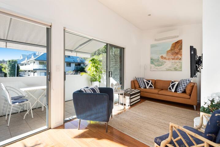 Hydra Palm Beach gallery image 4