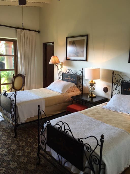 Twin room