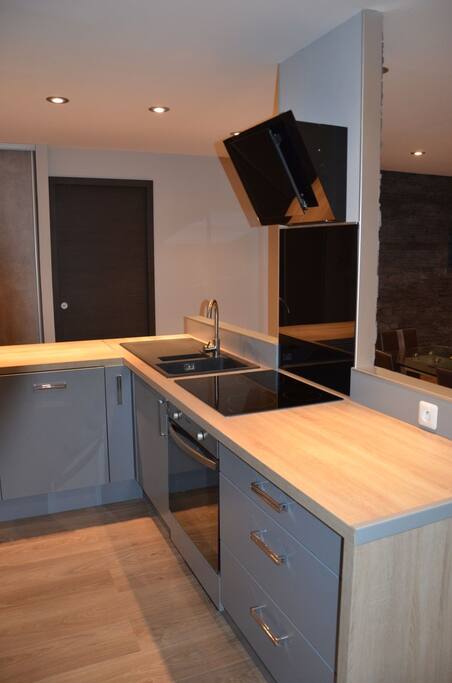 CUISINE EQUIPEE