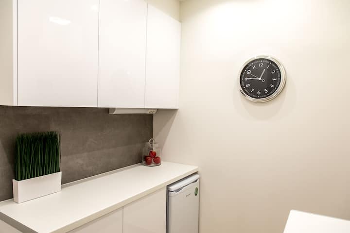 The Minimal Suite From K2properties - Thessaloniki