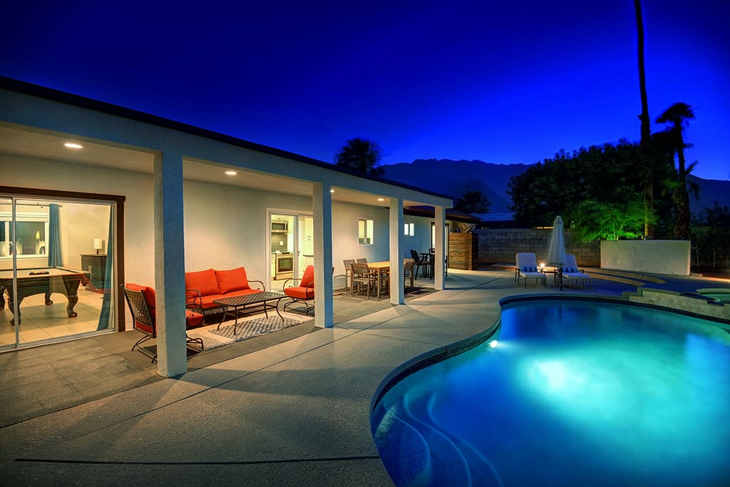 COVERED PATIO TO MOUNTAINS NIGHT - VISTA RANCH HIDEAWAY - PALM SPRINGS VACATION RENTAL POOL HOME