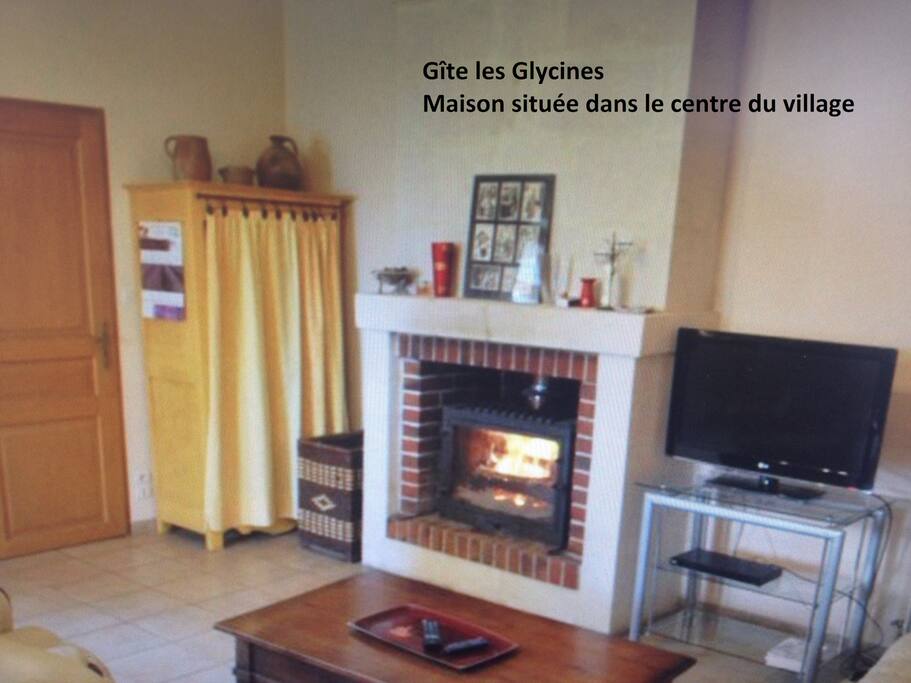 Salon du gîte les Glycines