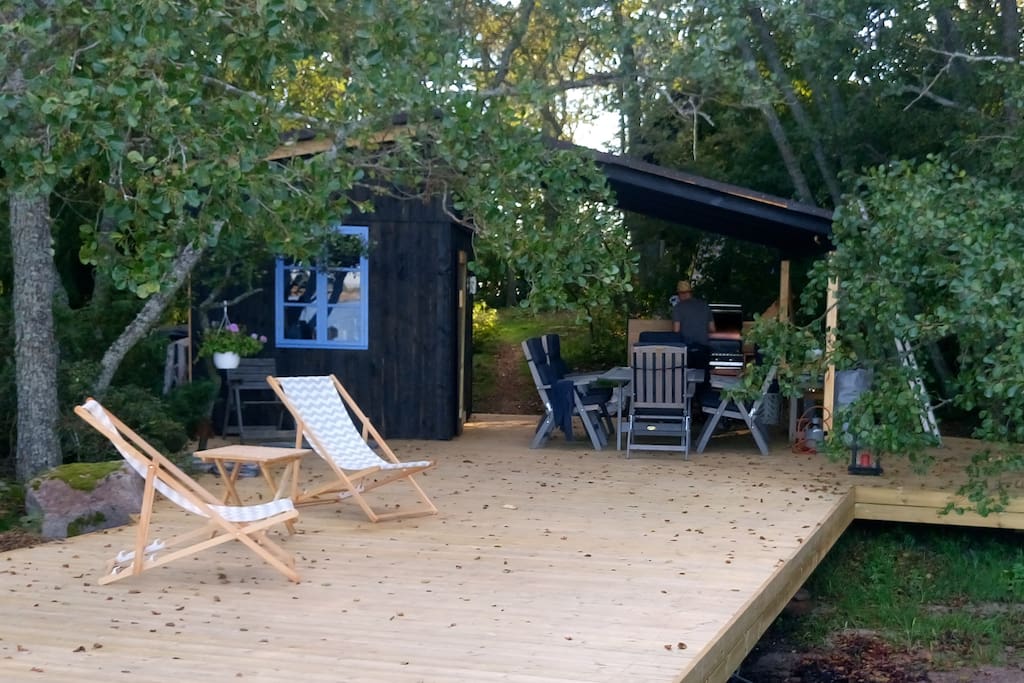 Outdoors kitchen