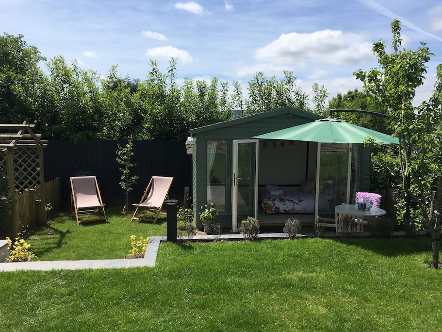 The Very Cool Garden Room