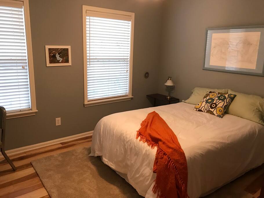 South bedroom. Full bed.