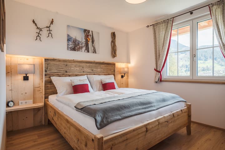 Chumba cha kwanza cha kulala