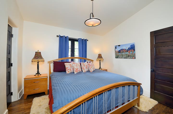 King Guest Bedroom