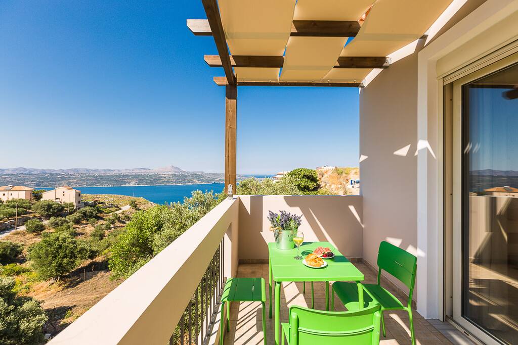 Balcony upstairs
