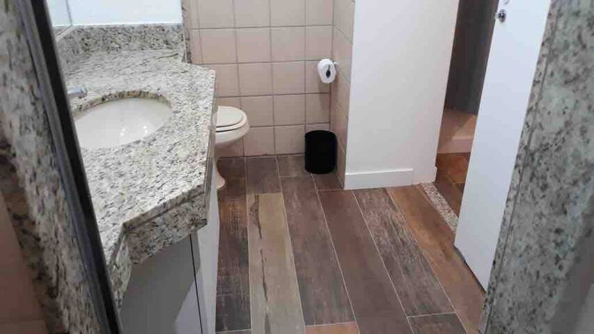 Private Pool & Fantastic Penthouse w 500sqm/5000ft gallery image 2