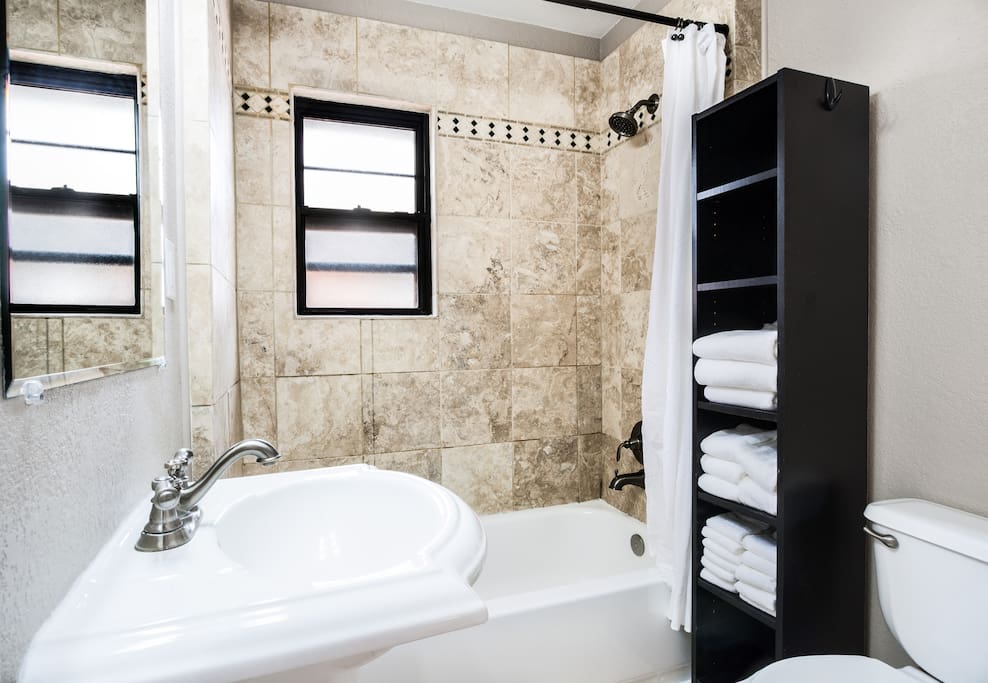 Main bathroom