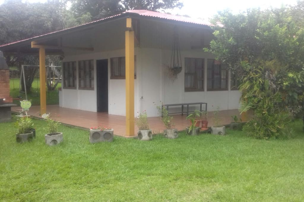 Disfruta de la tranquilidad y seguridad de este hermoso lugar.