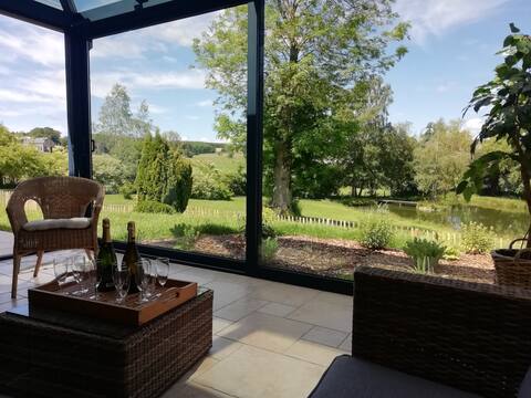 House with veranda, 5 bedrooms, 2 bathrooms