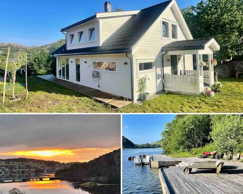 New cabin on a sunny plot by the sea!