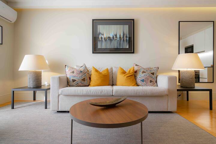 Penthouse Duplex with A/C @ Flores-Unesco Heritage gallery image 3