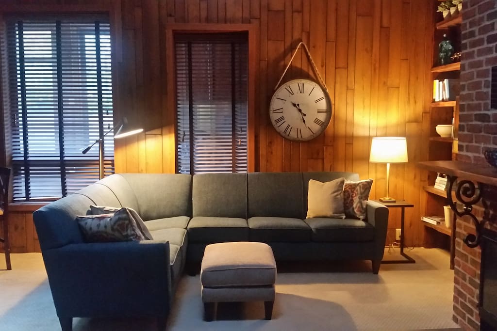 Cozy living room with smart tv and blu-ray dvd player.