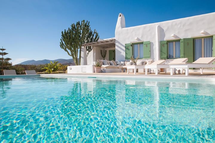 Villa Maria Paros