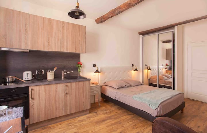 kitchinette - studio - bastia 