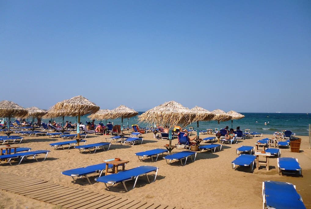 The beach is 2 minutes walk from the apartment!