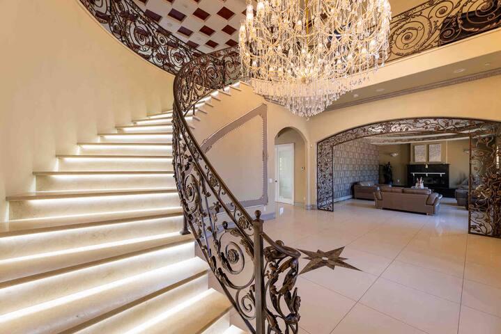 Valley Palms gallery image 5