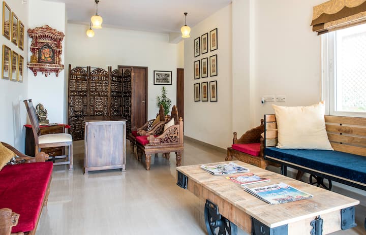 Bungalow With Banquet For Wedding And Functions - 자이푸르