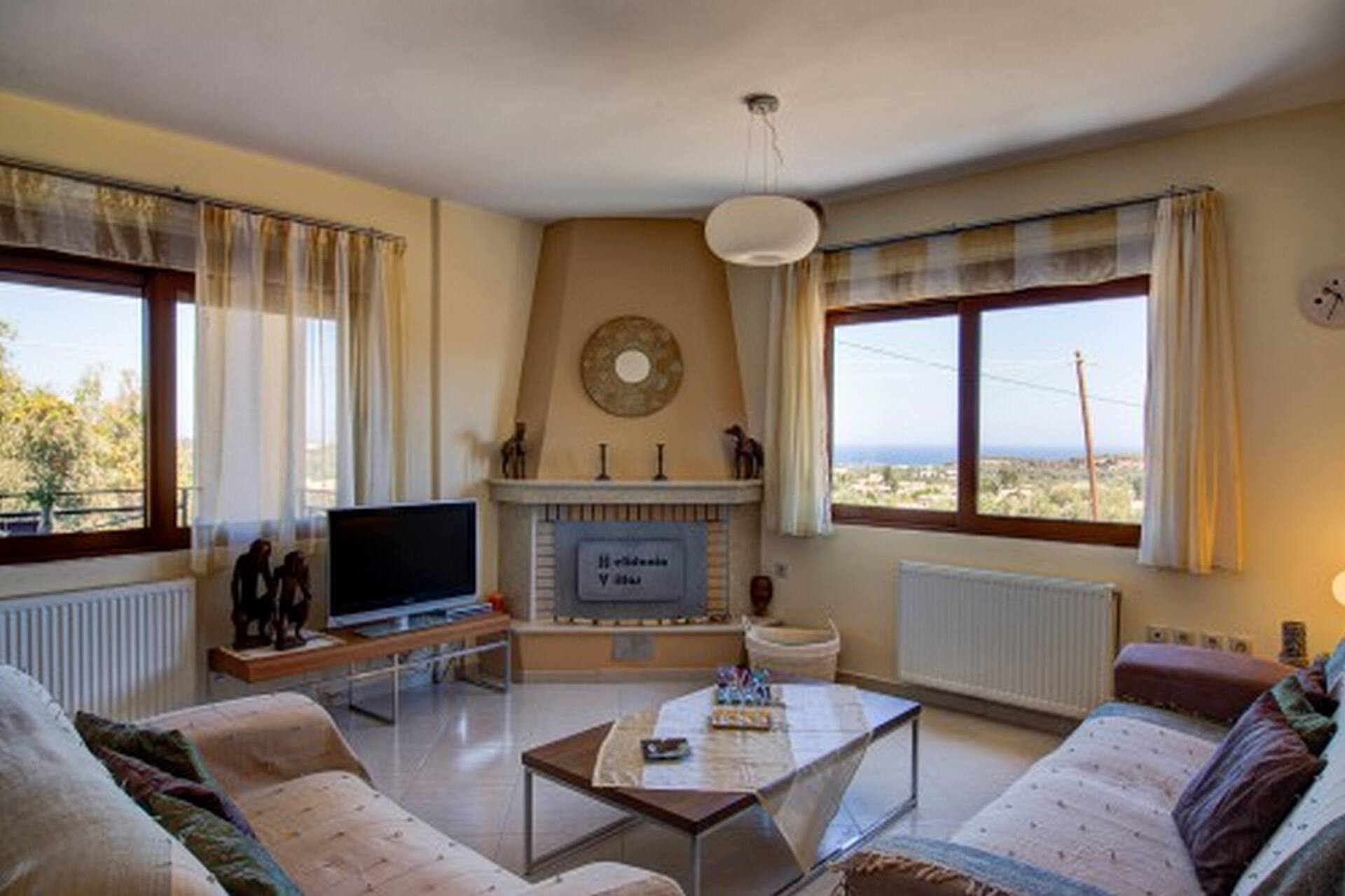 Villa met zeezicht, privézwembad en zithoek op het dak met bareque!