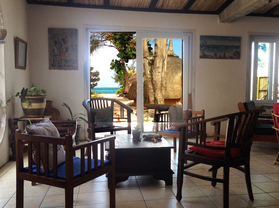 commun area, view on the sea from the house.