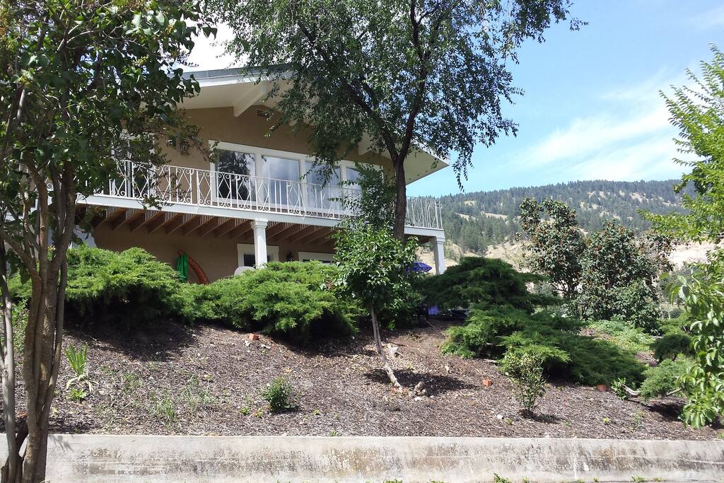 Oyama the Jewel of the Okanagan