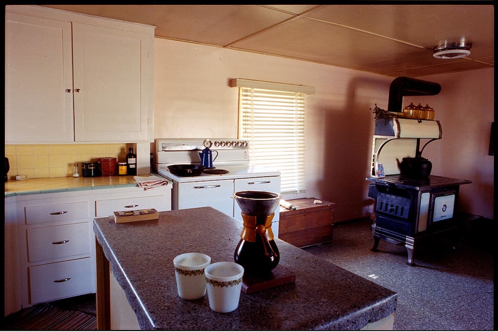 Here’s the huge kitchen, we’ve got not one but two stoves for real dedicated food nerds