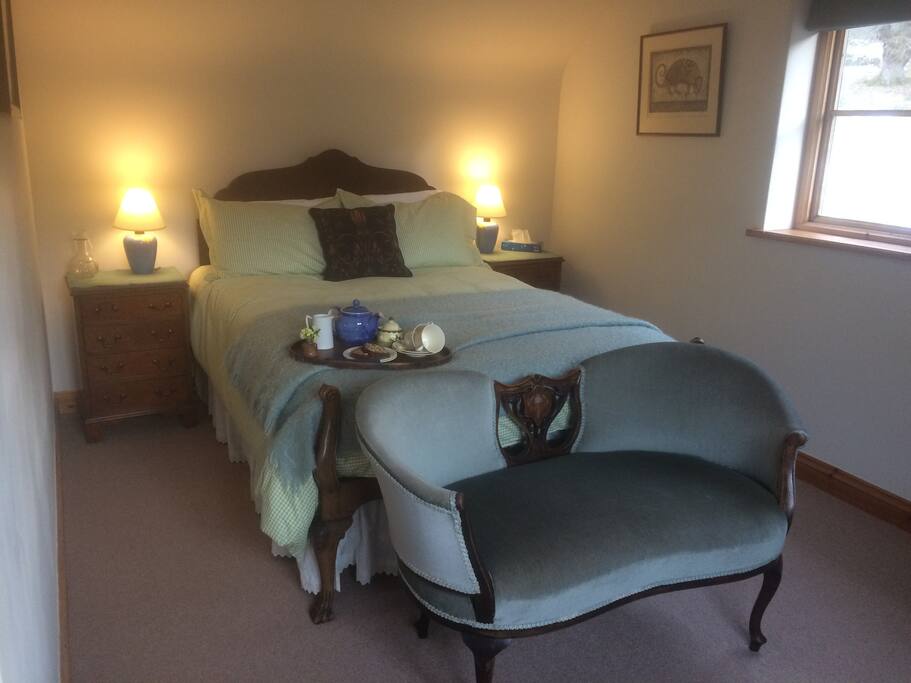 Cosy double bedroom