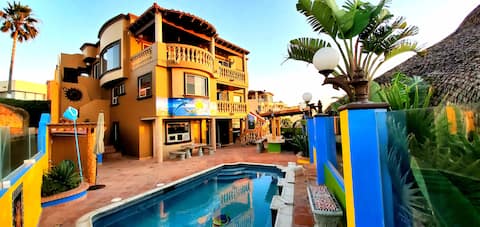 Beautiful beachfront 5 bedrooms home pool and spa