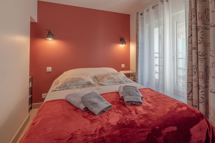 חדר ילדים, 140*200 מיטות עם מקלחת ושירותים