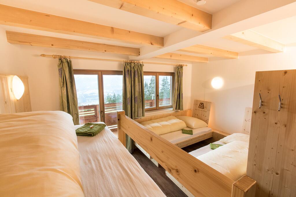 Mehrbett-Zimmer