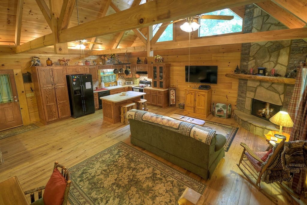 Open floor plan for spacious living