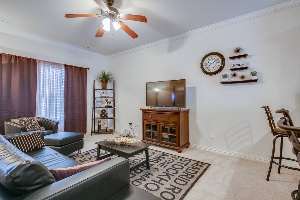 Living Room 3