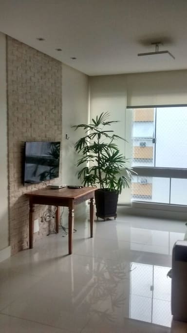 Sala de estar com TV!