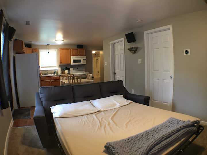 2 Bdrms★pet Friendly★4k Theater★fire Pit★fast Wifi - Ashland, VA