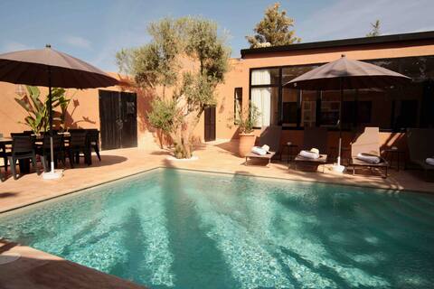 Villa "Ryan" (4rooms-10pers) Exclusive-Heated pool