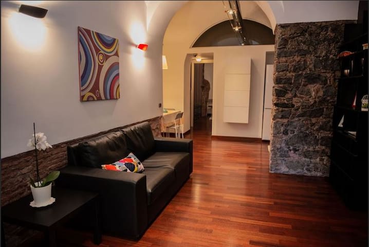 Airbnb Catania Vacation Rentals Places To Stay